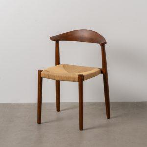 SILLA MARRÓN MADERA 43 X 44